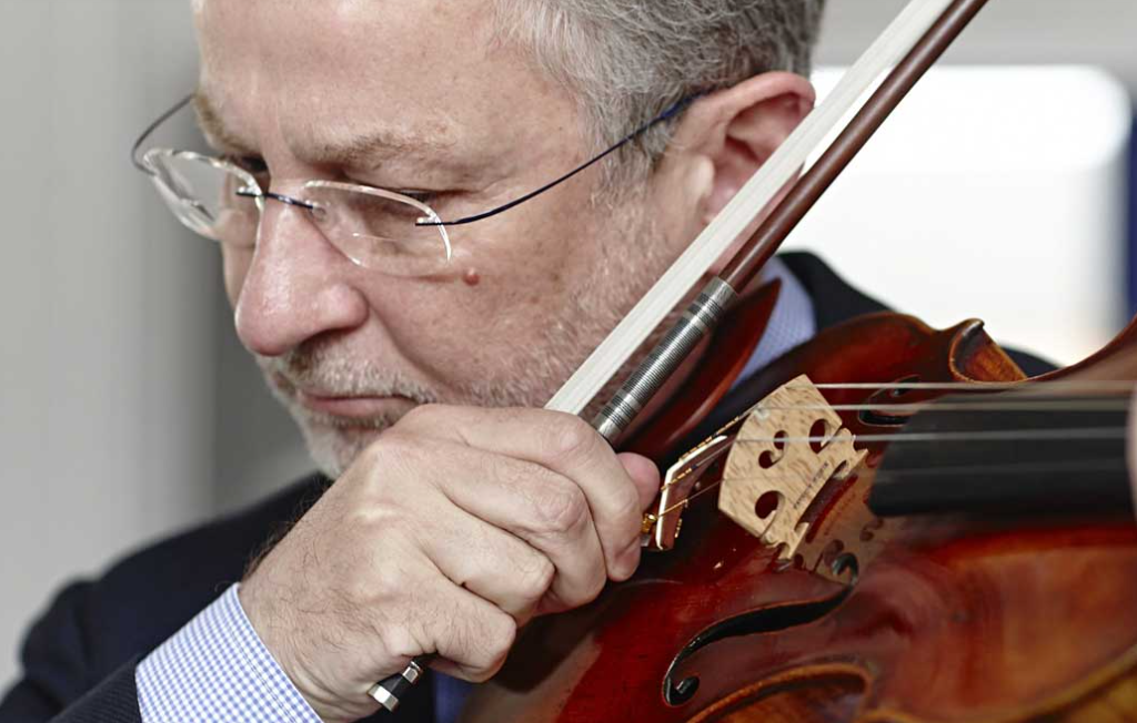 Larsen Strings